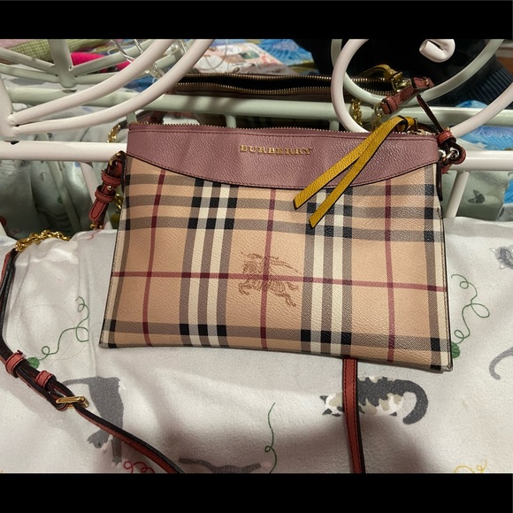 Burberry Handbags - Burberry Haymarket pink/mauve leather crossbody